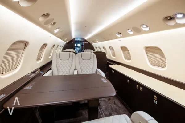 LuxeWing | Embraer 650