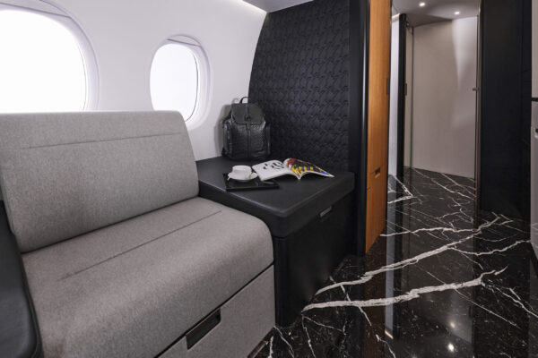 AeroMaster | Falcon 900EX