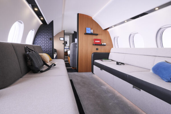 AeroMaster | Falcon 900EX